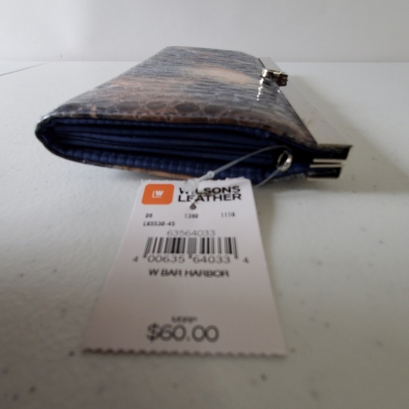 NEW Wilsons Leather Snakeskin Textured Clutch Blue Watercolor Print Wallet - Picture 8 of 16